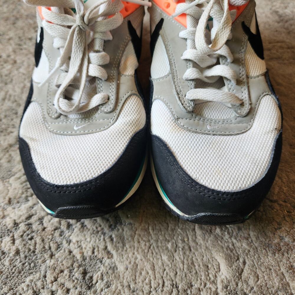 Nike Air Max Correlate Women's 8.5 Low Top Sneakers White/Black New Green Mesh - Picture 4 of 7